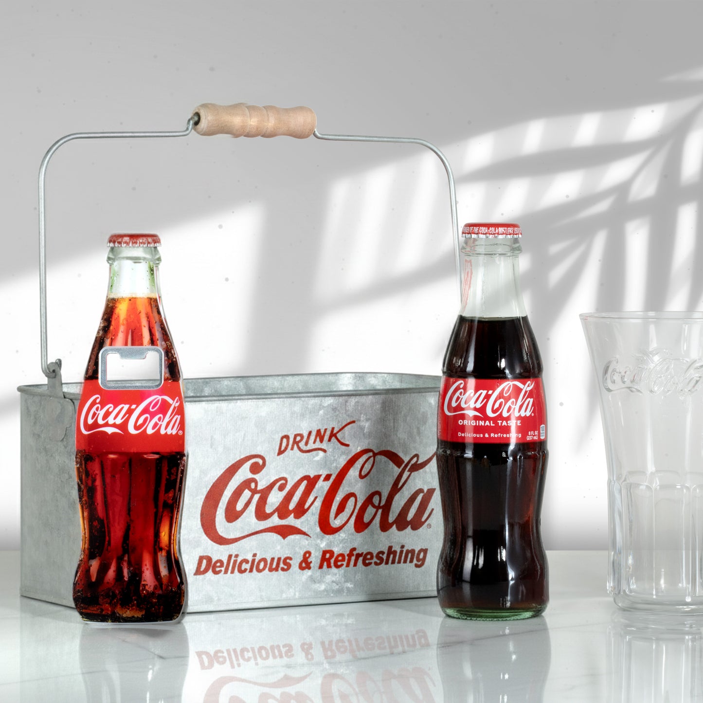 4 Piece Coca-Cola Vintage Style Drinking Glasses Gift Set w/ Collectible Tin Caddy