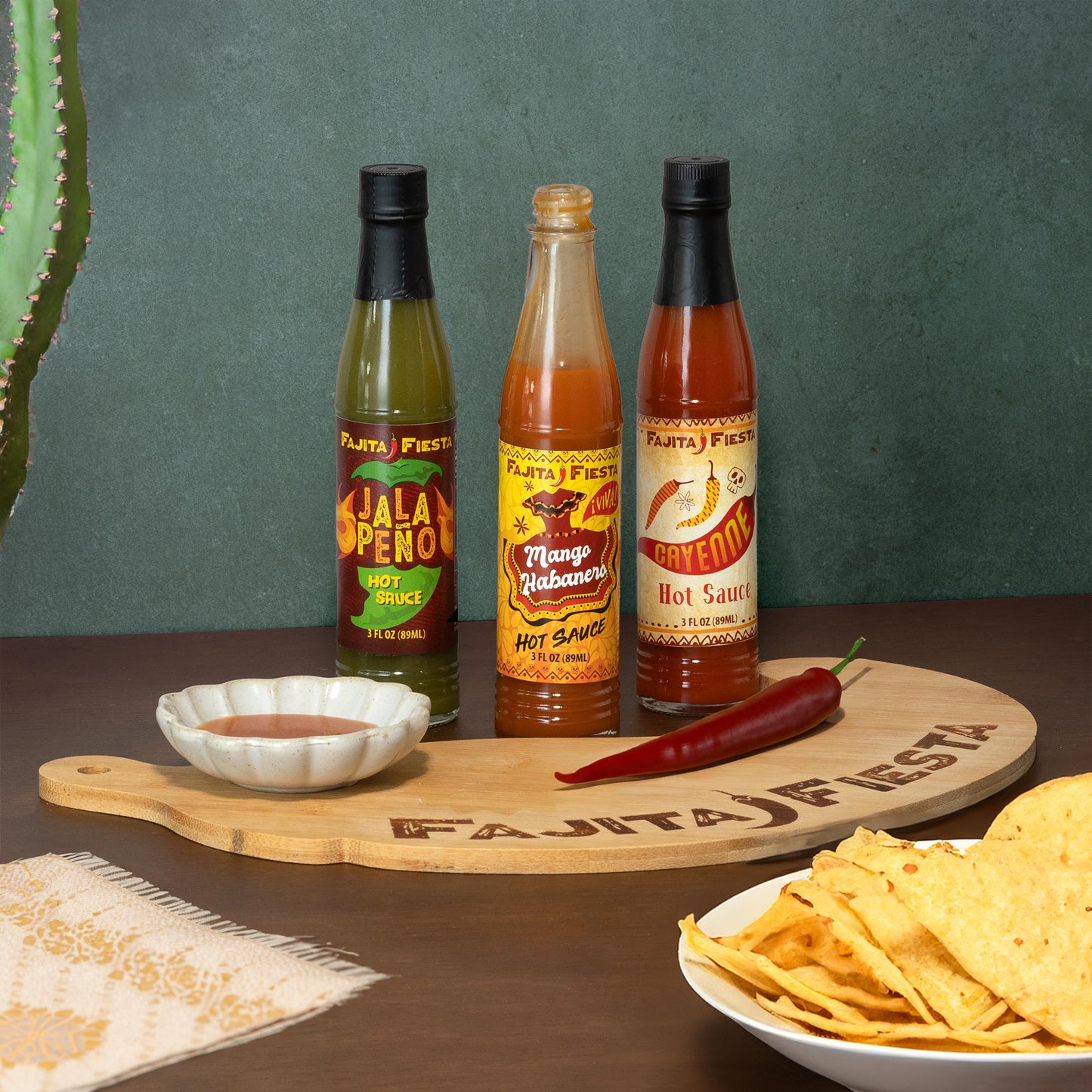 Fajita Fiesta Hot Sauce Gift Set with Wood Chopping Board